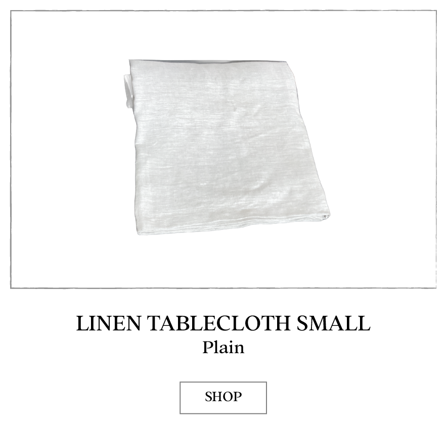 Collette Dinnigan Linen Plain Tablecloth Small is made of 100% linen.