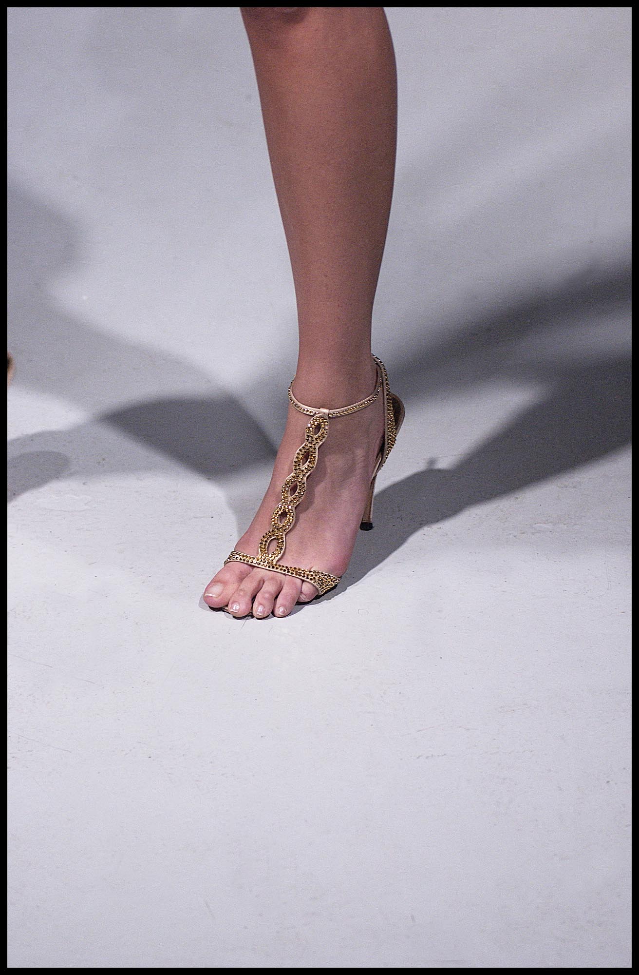 Collette Dinnigan Spring Summer 2003 - Collette Dinnigan