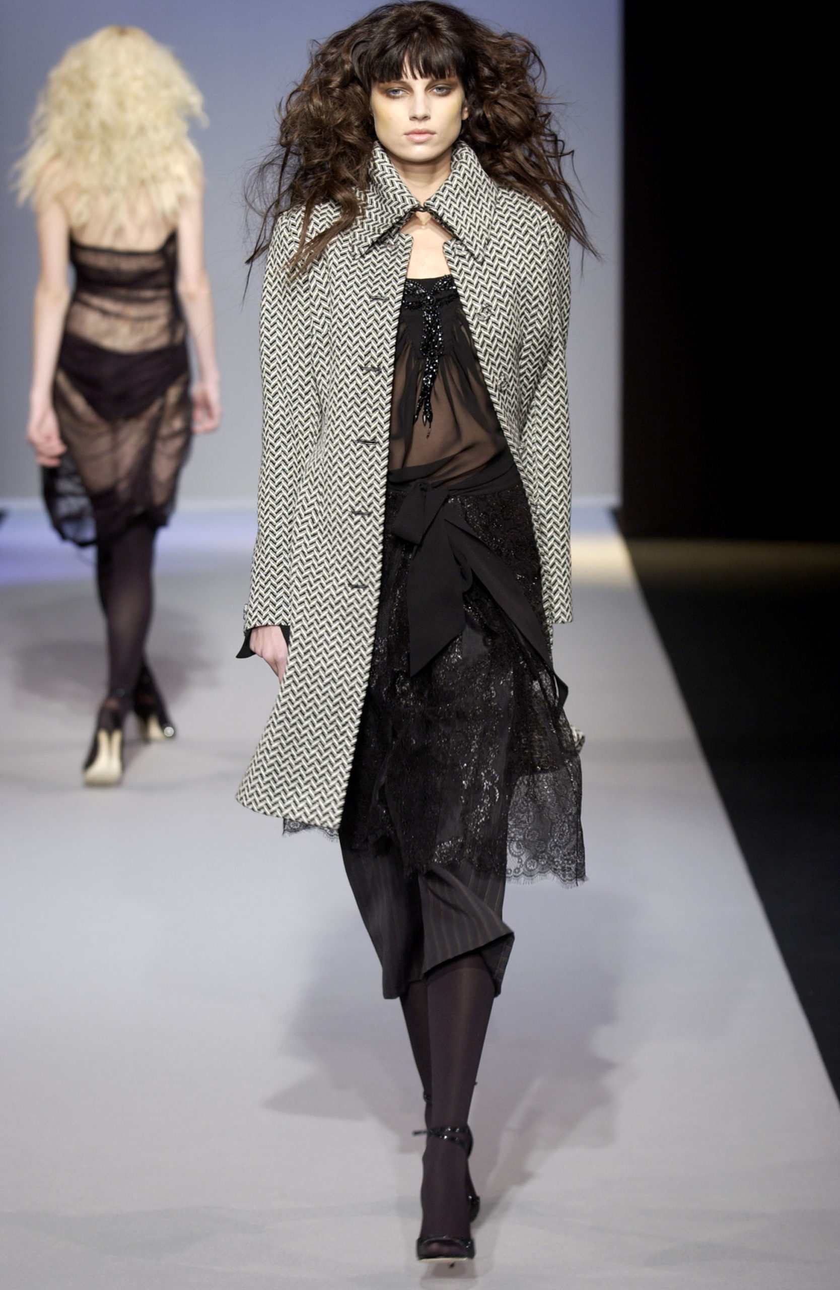 Collette Dinnigan Winter 2004 - Collette Dinnigan